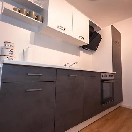 Mit Tiefgarage U. Balkon * Paderborn