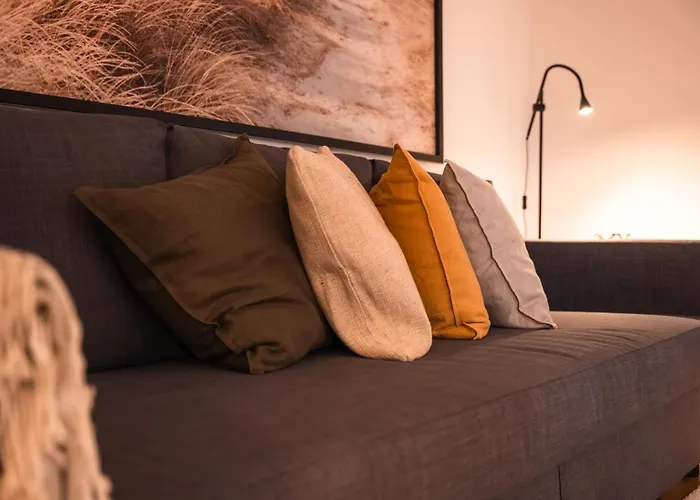 Mit Tiefgarage U. Balkon * Paderborn