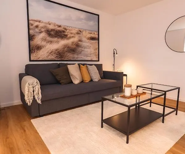 Mit Tiefgarage U. Balkon Lejlighed