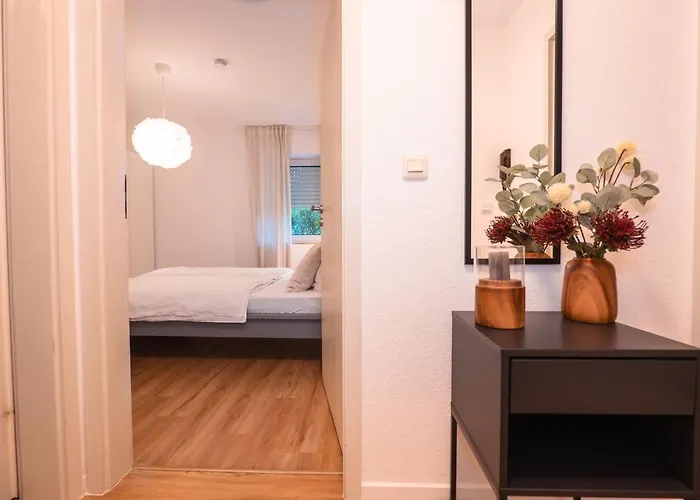 Lejlighed Mit Tiefgarage U. Balkon Paderborn