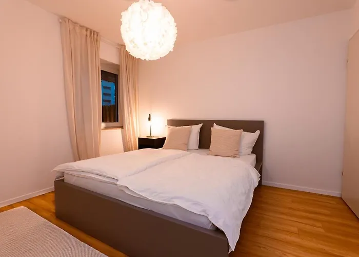 Mit Tiefgarage U. Balkon Paderborn