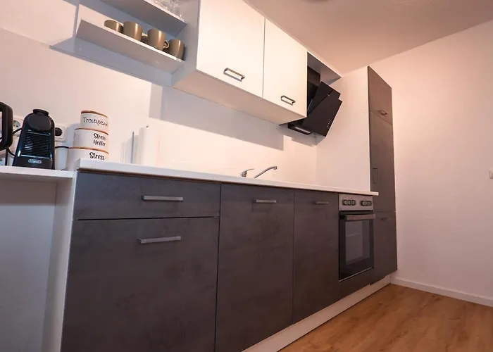 Mit Tiefgarage U. Balkon * Paderborn